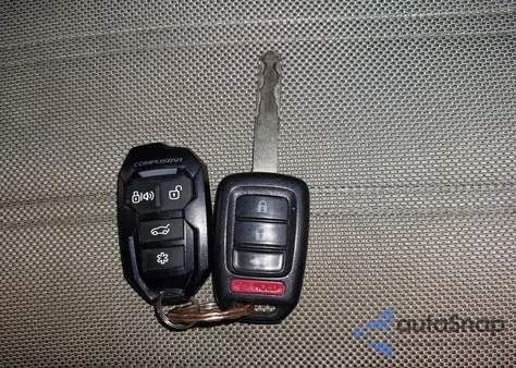 2019 Honda Cr-V Lx z USA, uszkodzony, nr VIN 2HKRW6H36KH203925